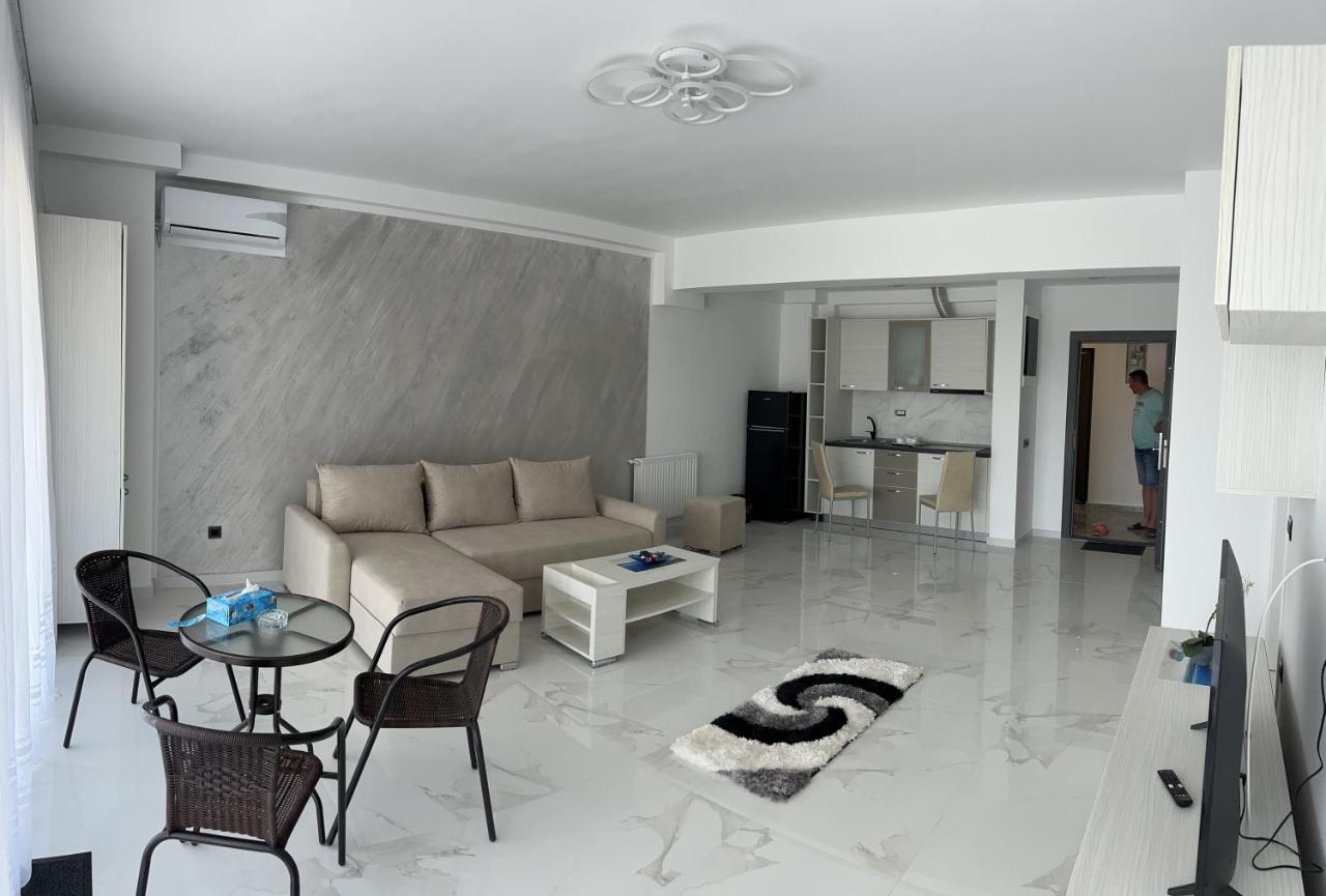 Casa Del Mar 2 Apartment Mamaia Exterior photo