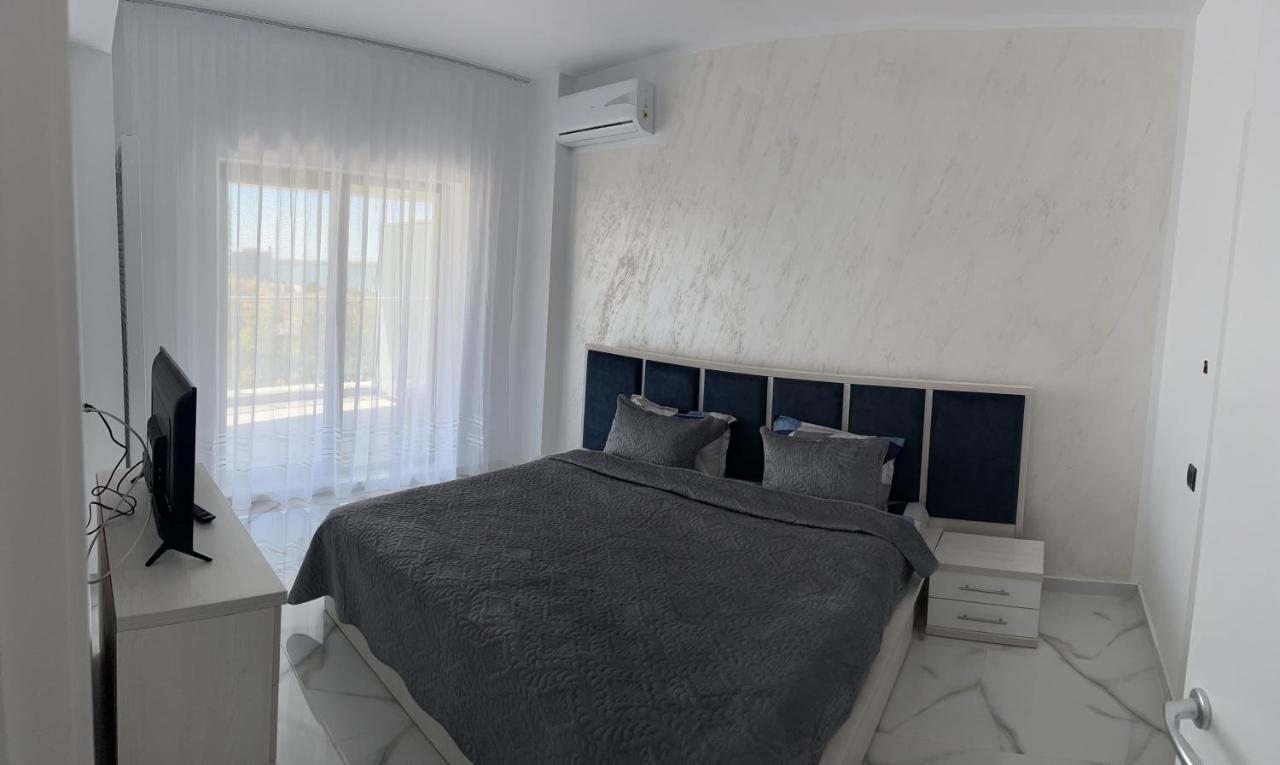 Casa Del Mar 2 Apartment Mamaia Exterior photo
